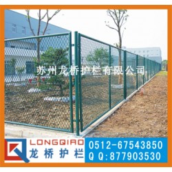 吴江工厂护栏网 吴江企业围墙护栏网 浸塑绿色钢板网护栏网